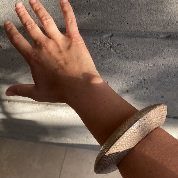 Maria Rivolta “Woven” Bangle - Picture 8 of 9